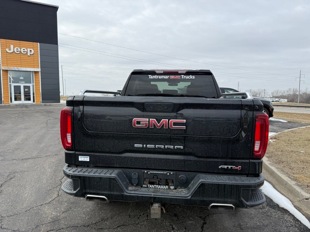 2021 GMC Sierra 1500 AT4