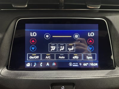 2022 Cadillac XT4 Premium Luxury