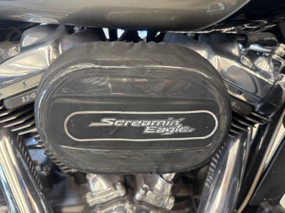 2017 Harley-Davidson CVO Limited CVO