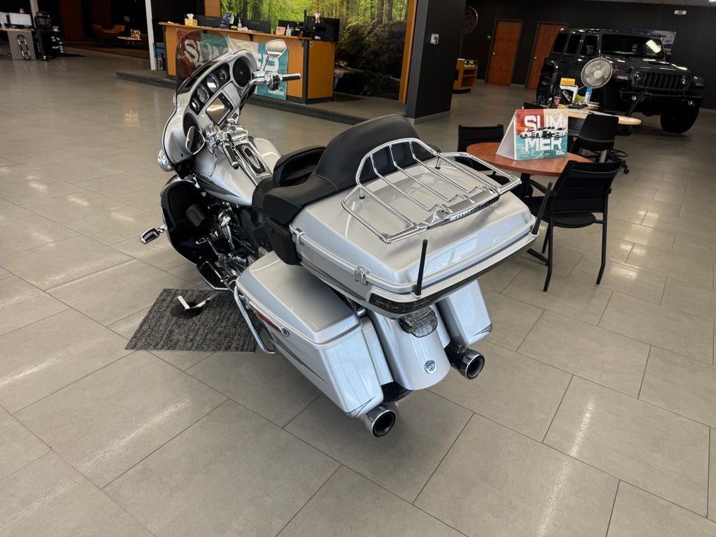 2017 Harley-Davidson CVO Limited CVO