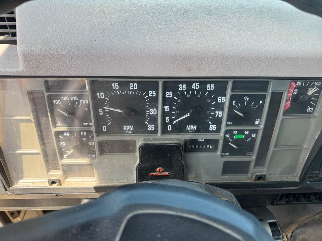 1998 International 4700 Base