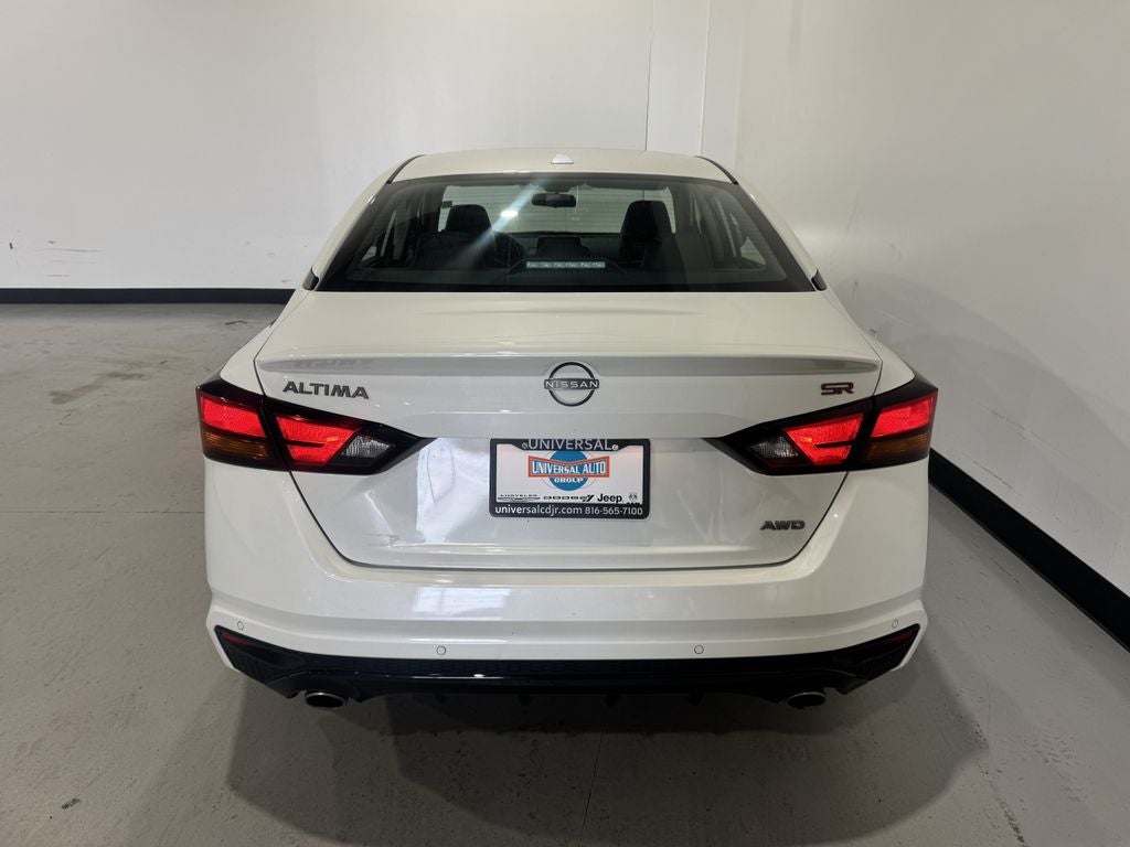 2024 Nissan Altima 2.5 SR