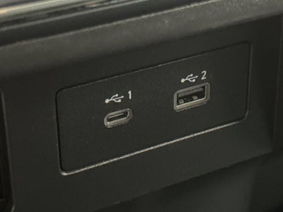 2023 Nissan TITAN SV