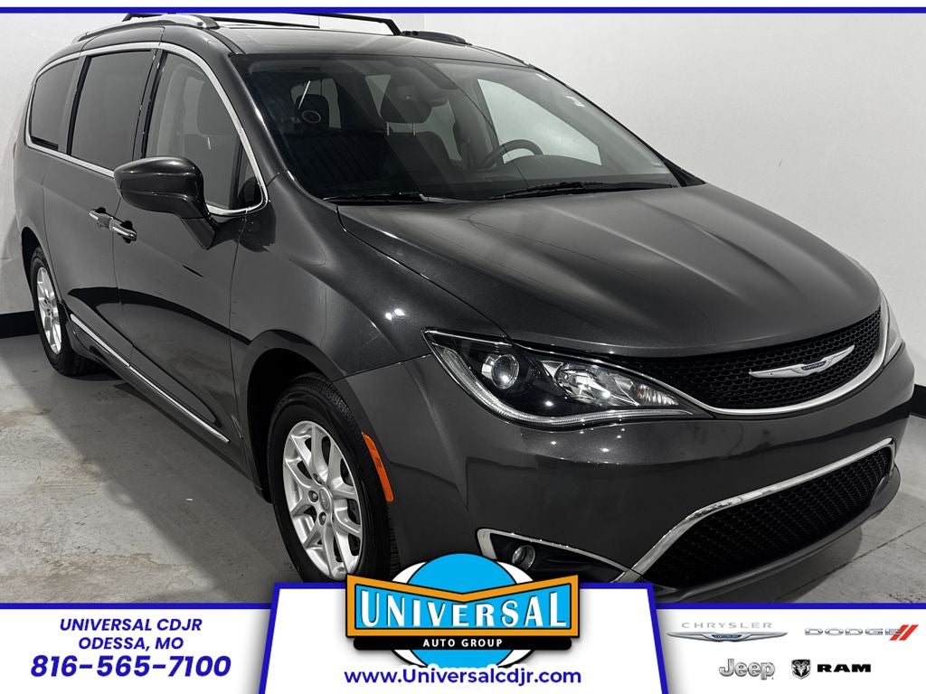 2020 Chrysler Pacifica Touring L