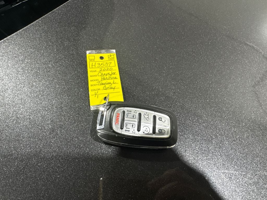 2020 Chrysler Pacifica Touring L