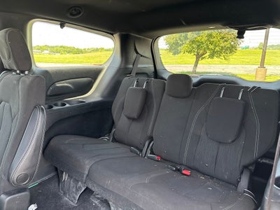 2020 Chrysler Pacifica Touring