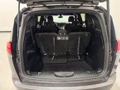2020 Chrysler Pacifica Touring