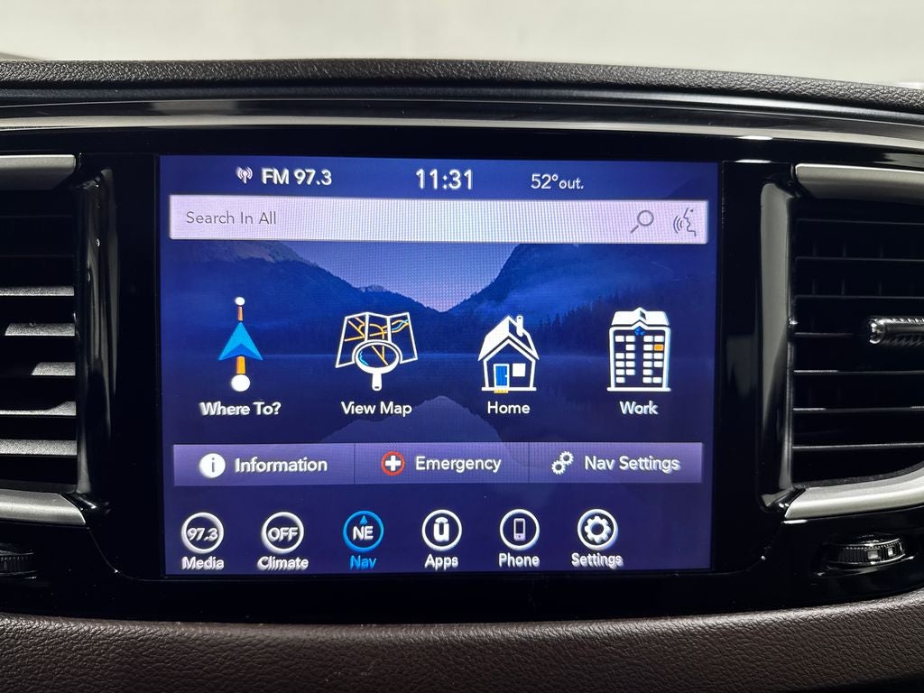 2020 Chrysler Pacifica Touring