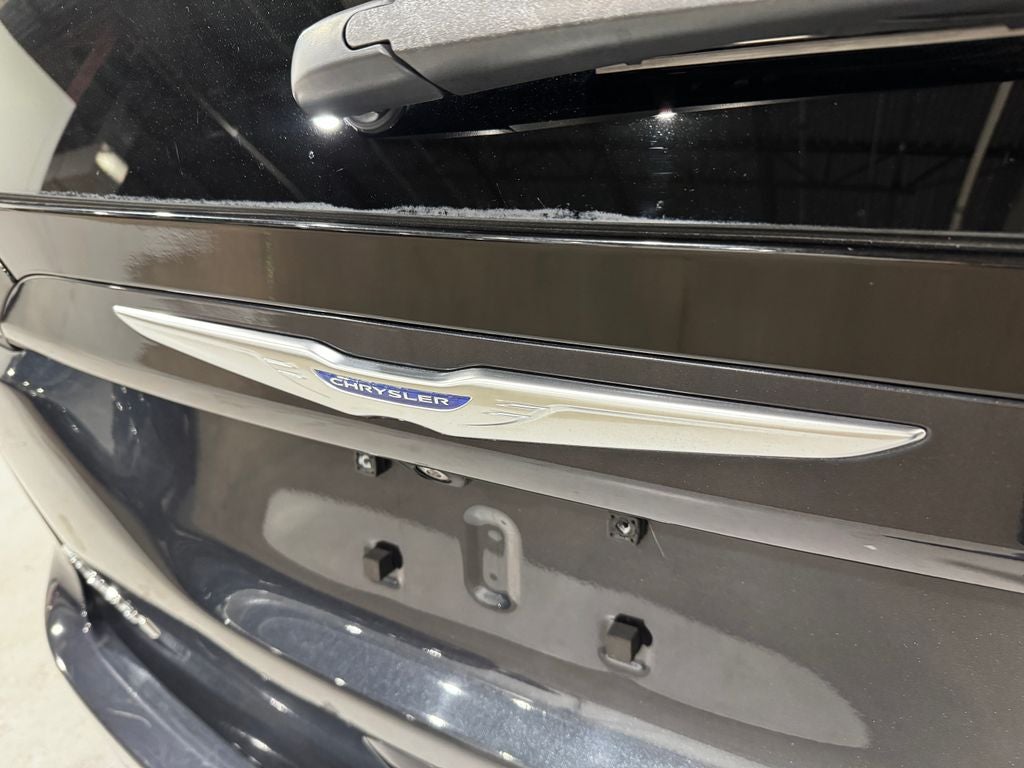 2020 Chrysler Pacifica Touring