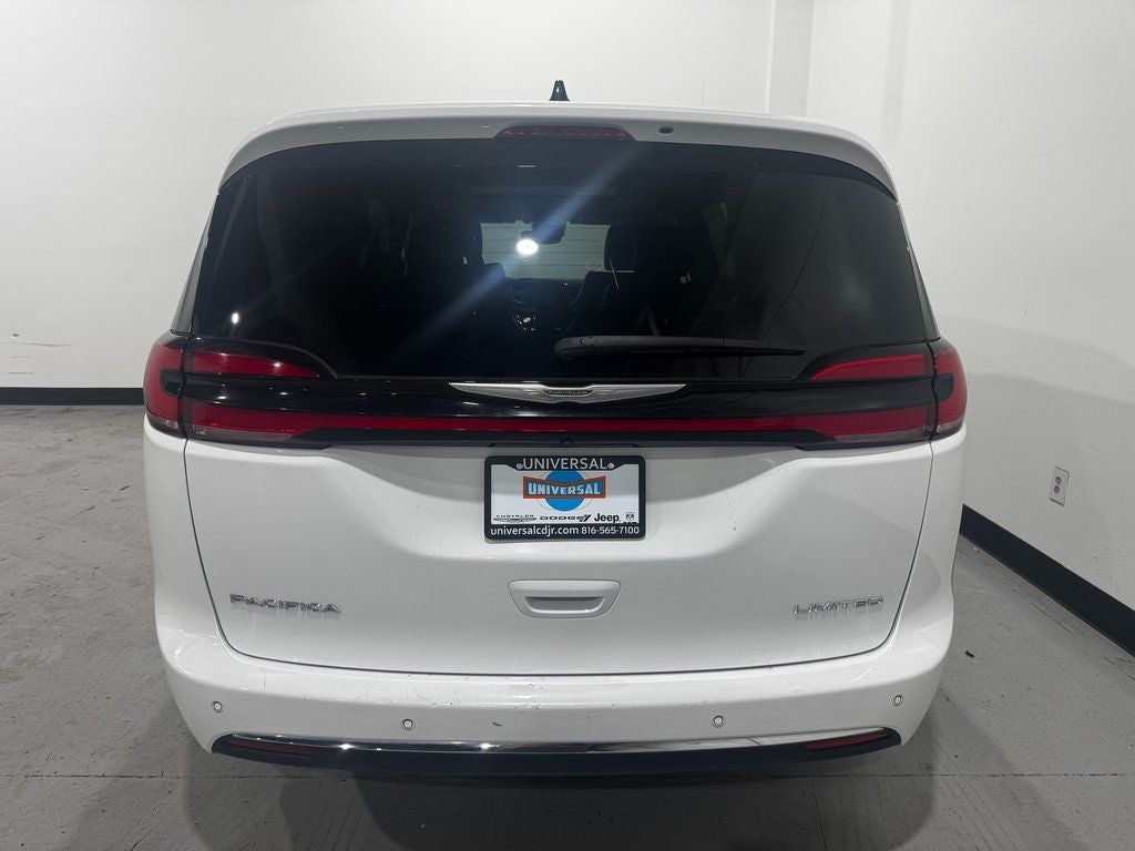 2023 Chrysler Pacifica Limited