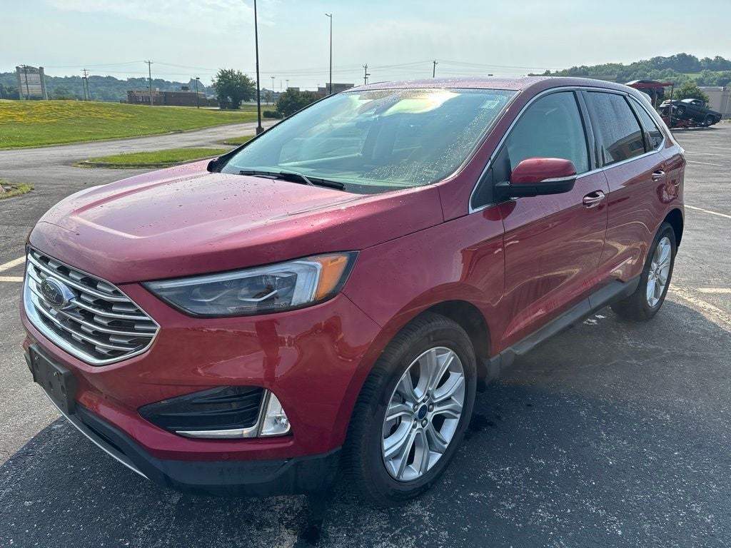 2022 Ford Edge Titanium