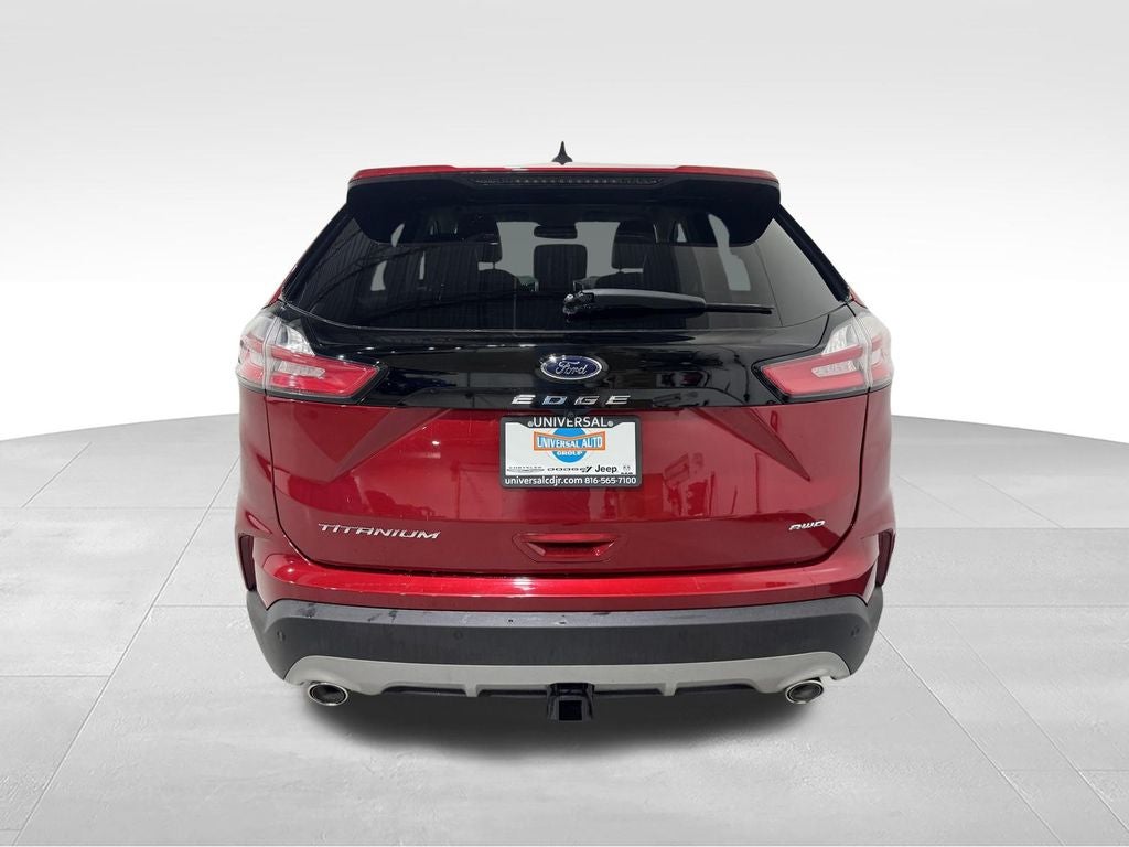 2022 Ford Edge Titanium