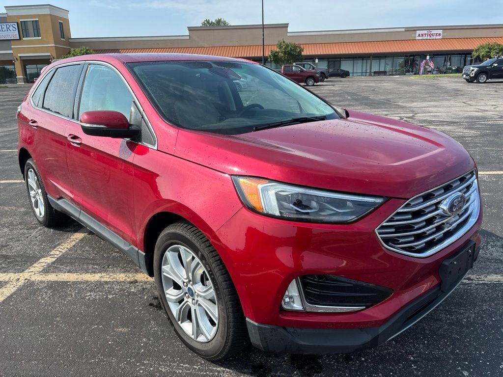 2022 Ford Edge Titanium