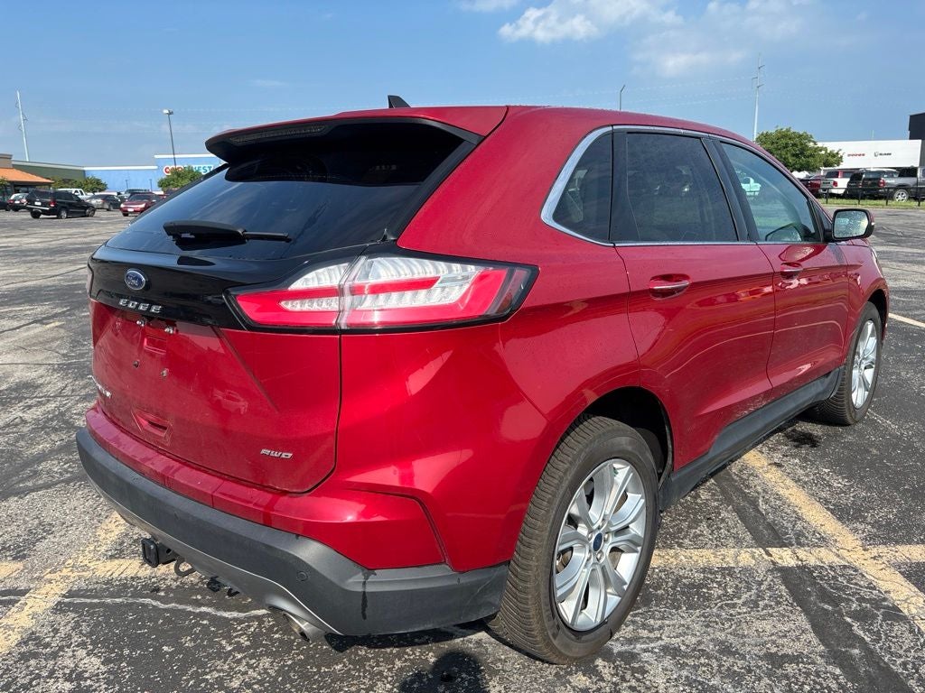 2022 Ford Edge Titanium