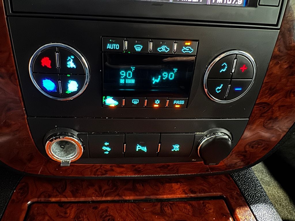 2011 Chevrolet Avalanche 1500 LTZ