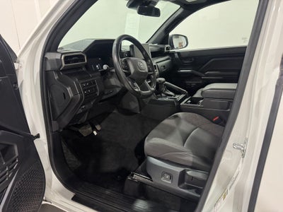 2025 Toyota Tacoma SR
