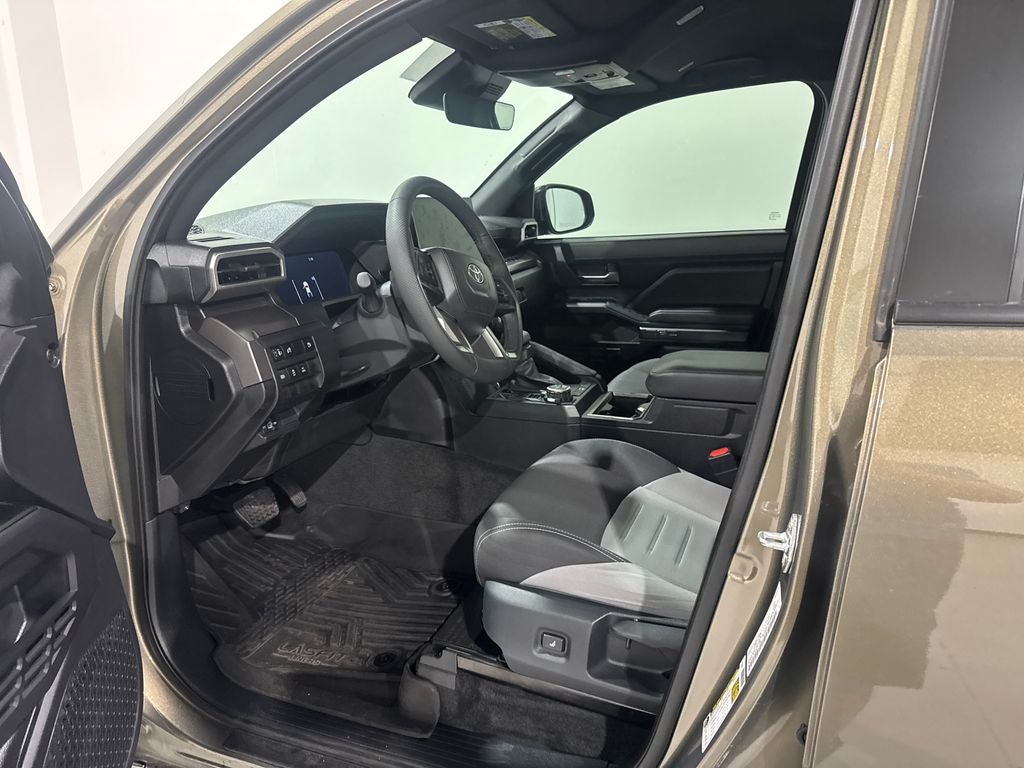 2025 Toyota Tacoma Hybrid TRD Off Road