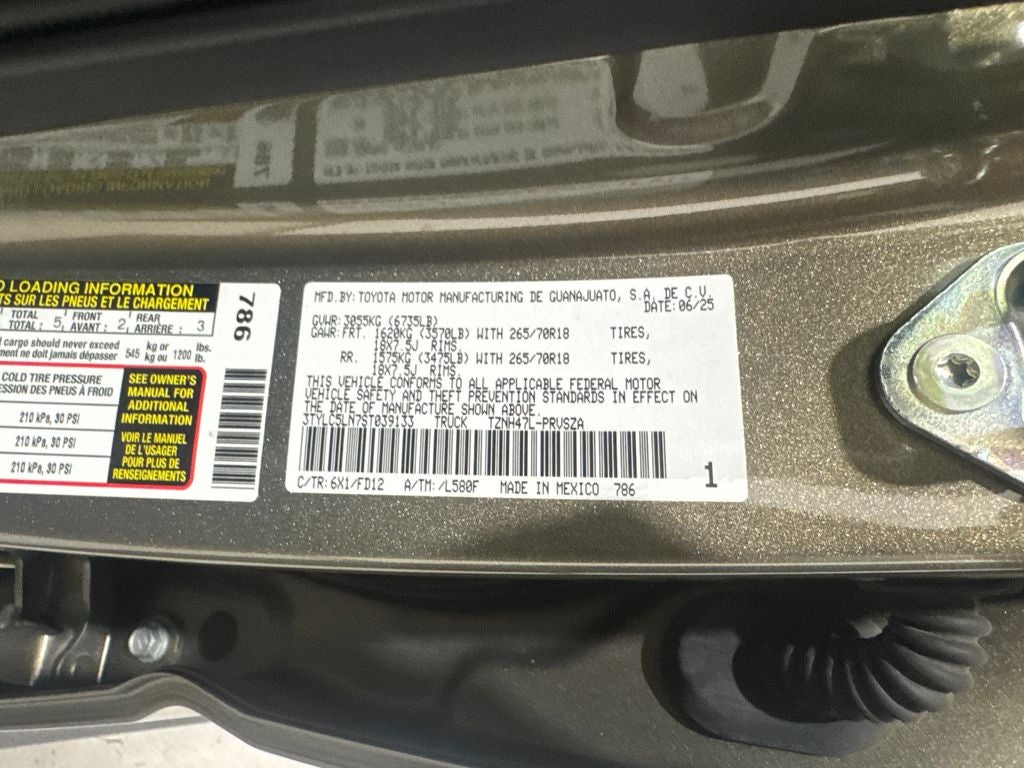 2025 Toyota Tacoma Hybrid TRD Off Road