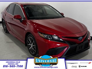 2022 Toyota Camry SE