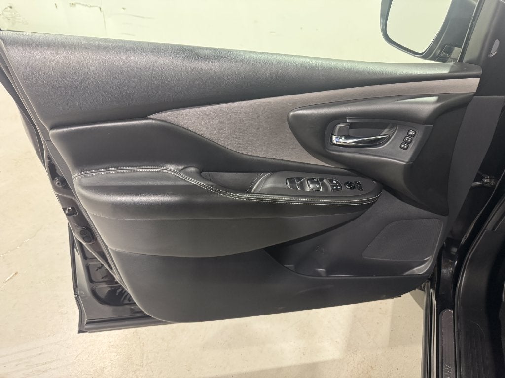 2022 Nissan Murano SL