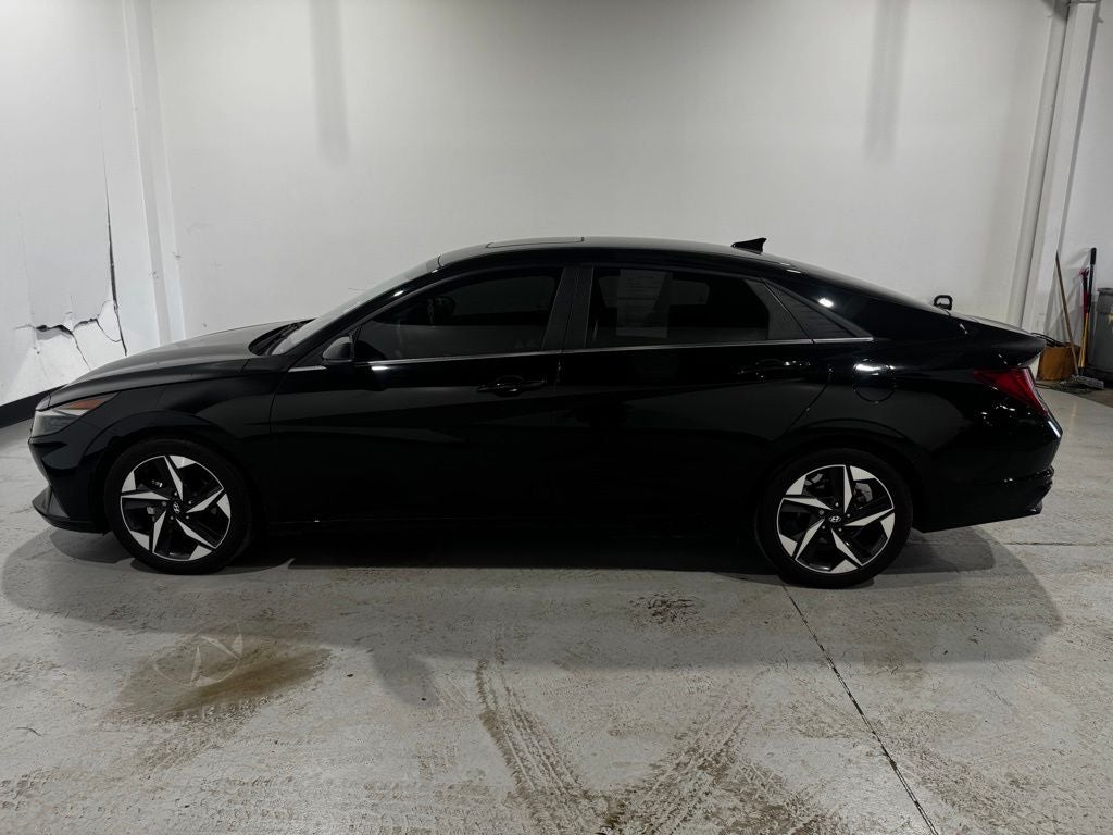 2023 Hyundai Elantra Limited