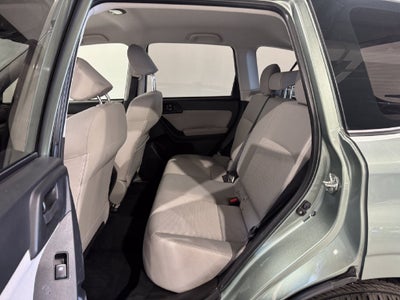 2015 Subaru Forester 2.5i