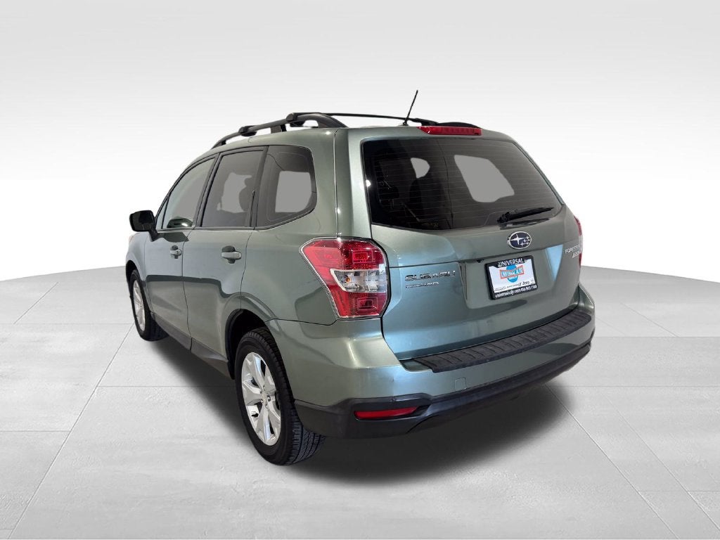 2015 Subaru Forester 2.5i