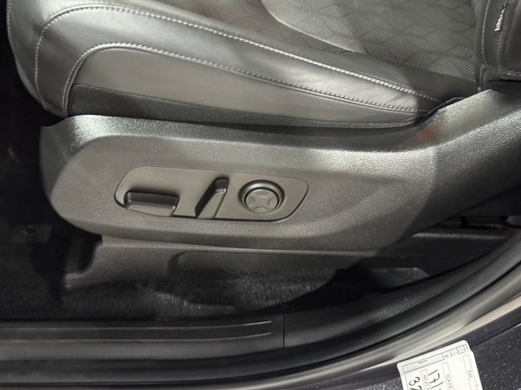 2025 Kia Carnival MPV LXS