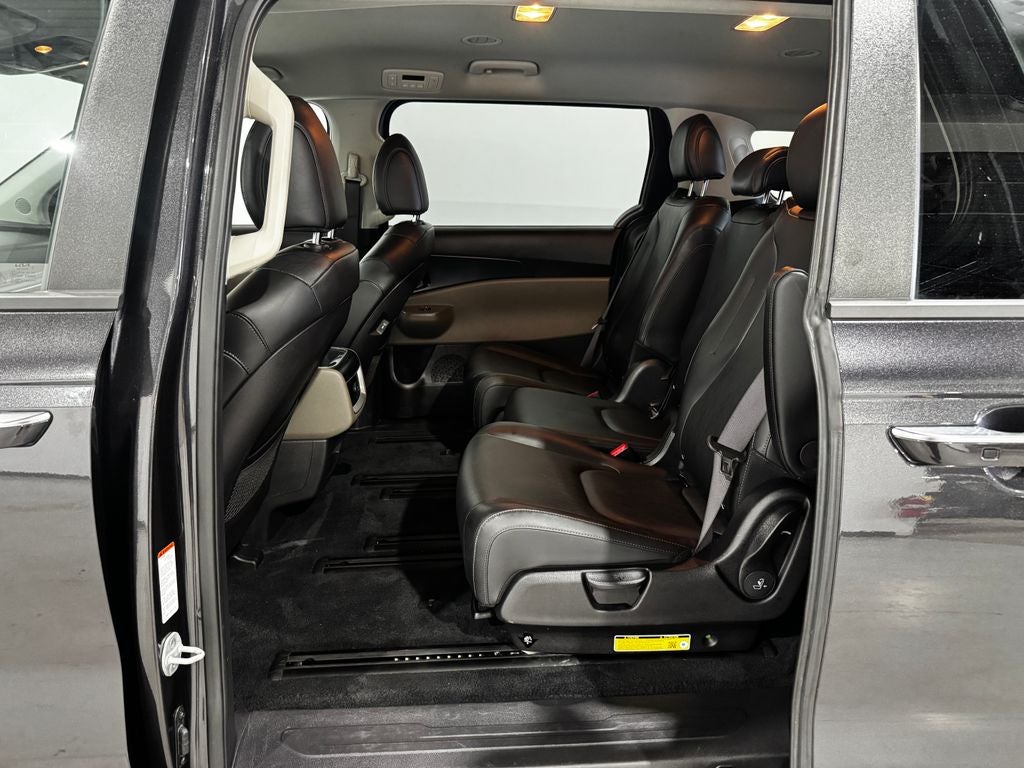 2025 Kia Carnival MPV LXS
