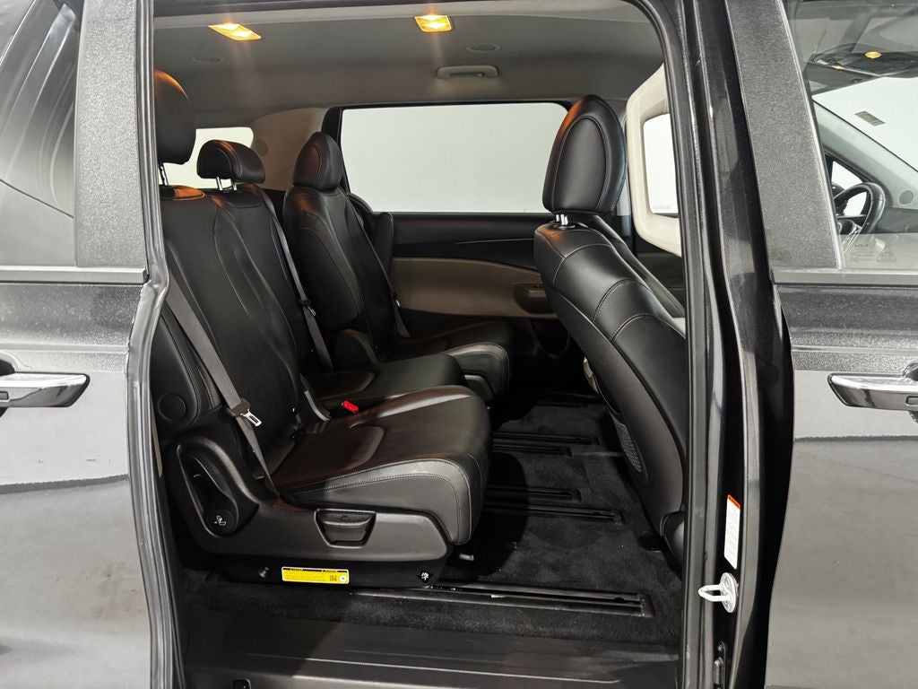 2025 Kia Carnival MPV LXS