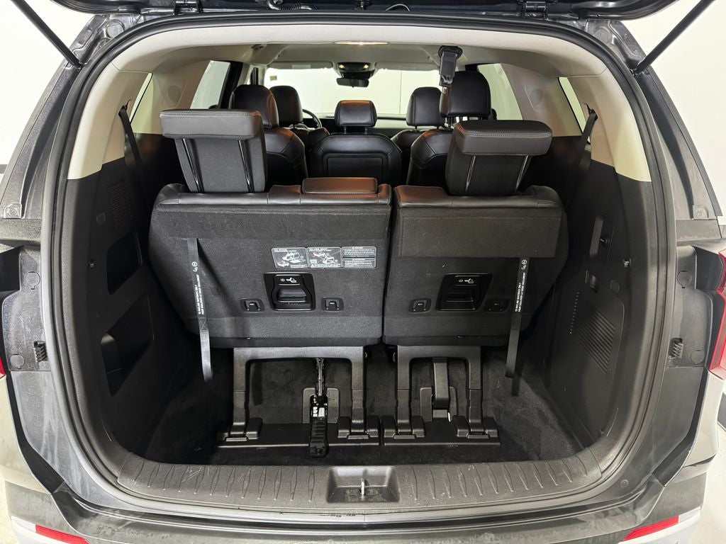 2025 Kia Carnival MPV LXS