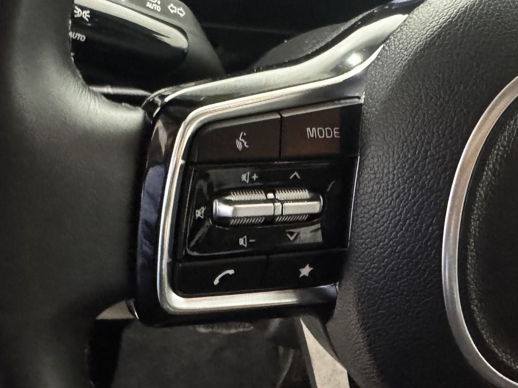 2025 Kia Carnival MPV LXS
